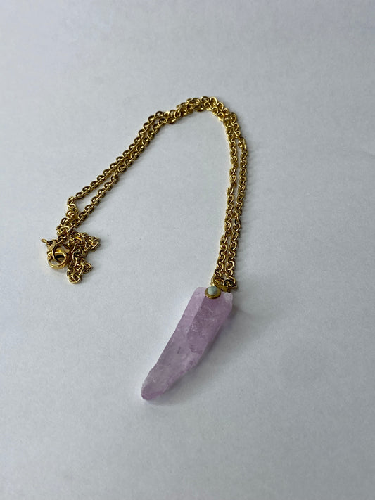 Kunzite Crystal Necklace, Handmade Jewelry, Gold Chain Pendant Necklace - Candmjewelrydesigns