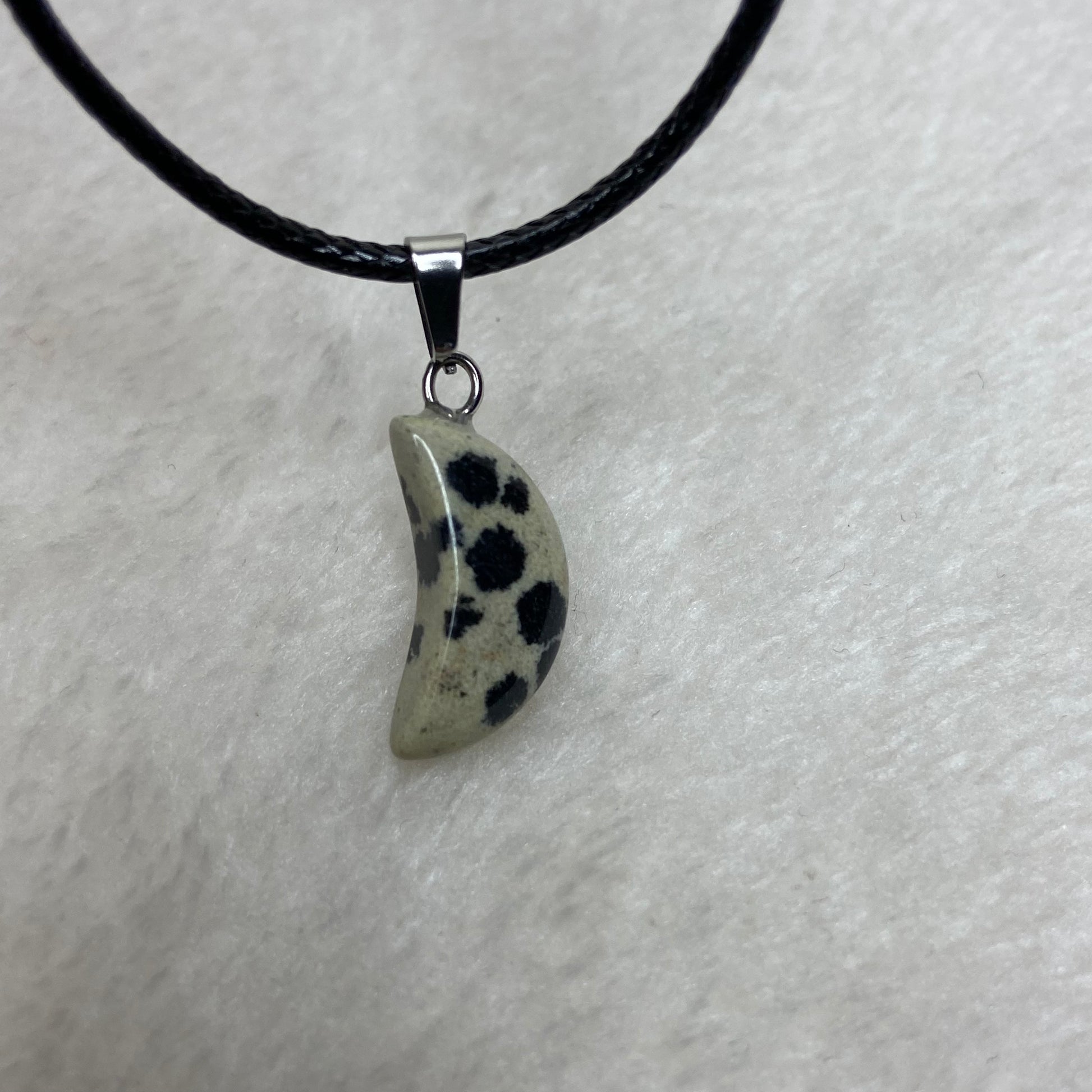 Dalmation crystal pendant necklace.